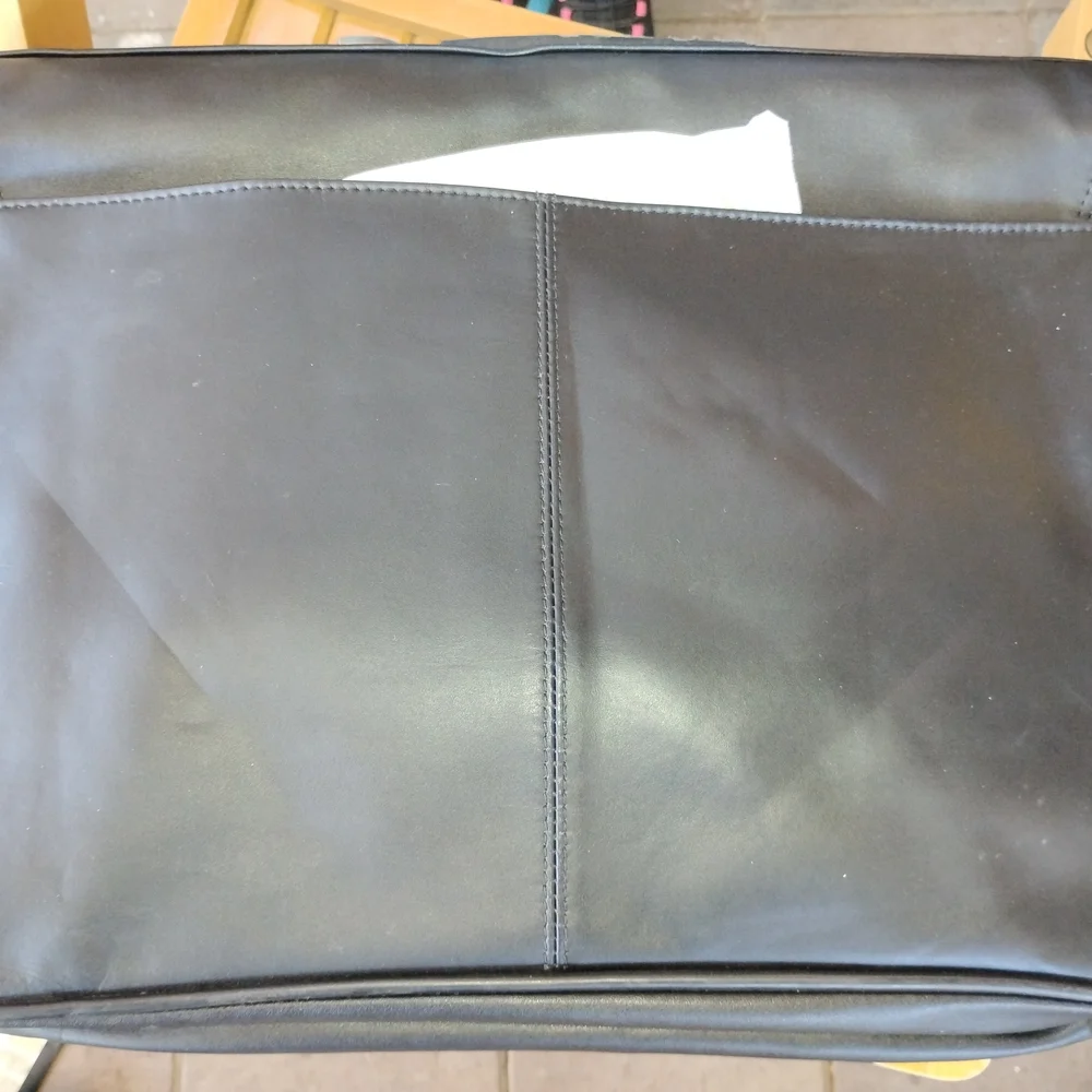 Kennethcole REACTION upgrade your